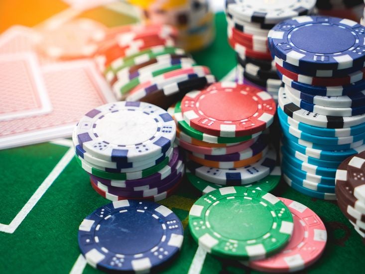 I 5 piatti online di Texas Hold'em più ricchi della storia - -