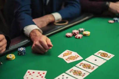 In cosa consiste il cash game nel Poker? - -