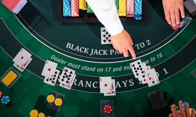 La storia del Blackjack: com'è nato il celebre gioco da casinò - -
