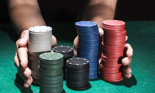 Le regole per un bluff perfetto nel poker - -