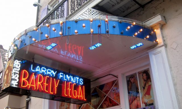 Chi era Larry Flynt, re del porno e gambler leggendario - -
