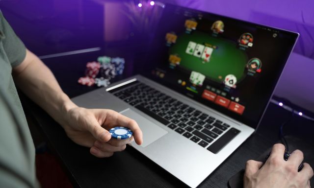 Mark Scheinberg, l’imprenditore protagonista del boom del poker online - -
